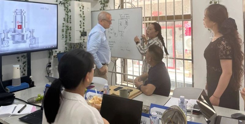 1720736130.jpg 国际知名制药设备厂家GLATT技术专家造访铭研医药 (2).jpg